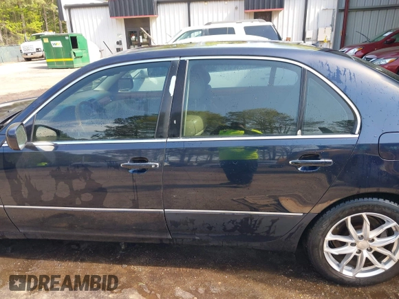 2004 Lexus LS 430 with VIN JTHBN36F740134774, listed as a IAAI auction lot 42023215 with 231,806 mi miles. Bid and sale history available at carsss.com. Image 14.