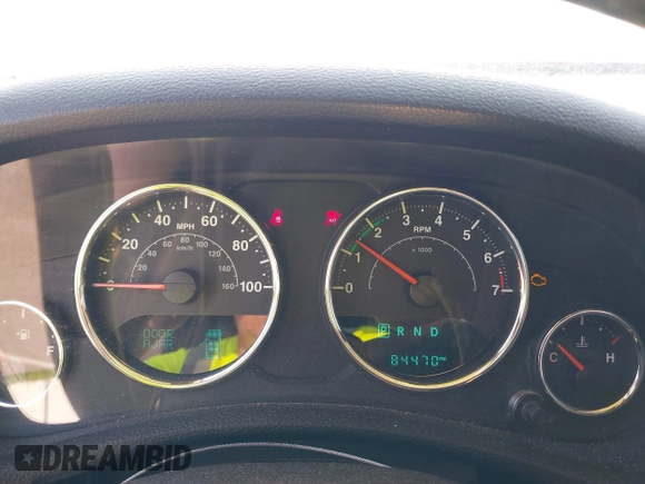 2018 Jeep Wrangler Unlimited Sport S with VIN 1C4BJWDG6JL854359, listed as a IAAI auction lot 42423170 with 84,470 mi miles and . Bid and sale history available at DreamBid. Image 7.