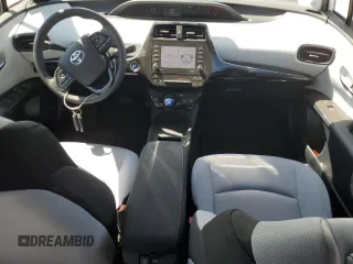 2022 Toyota Prius L Eco with VIN JTDKAMFU4N3189569, listed as a Copart auction lot 60915935 with 195,920 mi miles and Clean title. Bid and sale history available at DreamBid. Image 8.