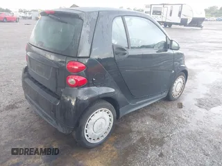 2013 Smart fortwo Pure с VIN WMEEJ3BA3DK682782, выставлен на аукционе IAAI как лот 42728005 с пробегом Не указан миль и . История ставок и продаж доступна на DreamBid. Изображение 4.