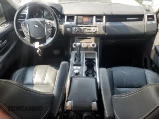 2011 Land Rover Range Rover Sport HSE Lux with VIN SALSK2D47BA713141, listed as a Copart auction lot 60294095 with 136,629 mi miles and Clean title. Bid and sale history available at DreamBid. Image 8.
