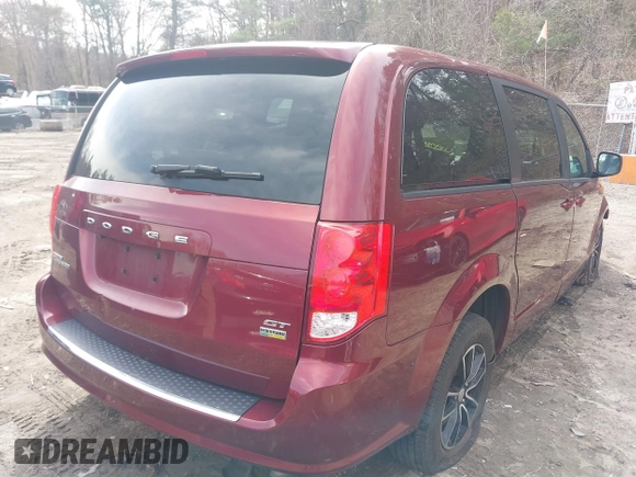 2019 Dodge Grand Caravan GT with VIN 2C4RDGEG3KR579133, listed as a IAAI auction lot 41934964 with 82,667 mi miles and . Bid and sale history available at DreamBid. Image 4.