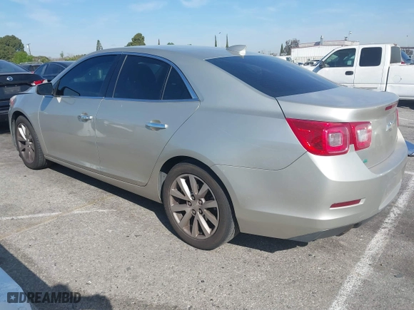 2015 Chevrolet Malibu LTZ with VIN 1G11F5SL0FF336477, listed as a IAAI auction lot 41844225 with 121,384 mi miles. Bid and sale history available at carsss.com. Image 3.