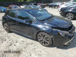 2020 Toyota Corolla Hatchback XSE with VIN JTNC4RBE3L3082836, listed as a Copart auction lot 67382824 with 70,915 mi miles and Salvage Title. Bid and sale history available at carsss.com. Image 4.