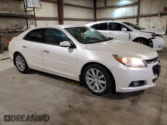 2014 Chevrolet Malibu LT with VIN 1G11E5SL3EU142670, listed as a Copart auction lot 50252935 with 183,912 mi miles and Salvage Title. Bid and sale history available at DreamBid. Image 4.