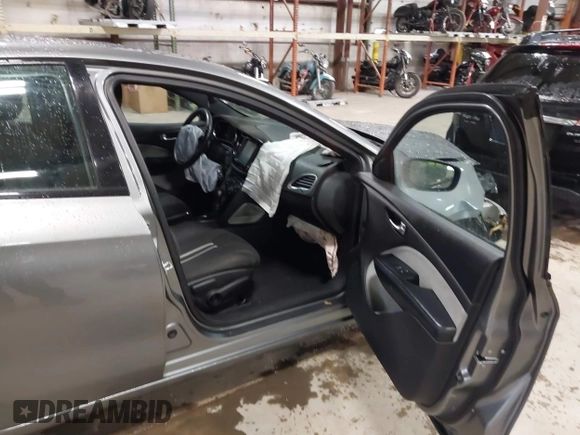 2013 Dodge Dart SXT with VIN 1C3CDFBA2DD122985, listed as a IAAI auction lot 41679711 with 137,999 mi miles. Bid and sale history available at carsss.com. Image 5.