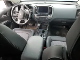 2022 Chevrolet Colorado 4WD Z71 with VIN 1GCGTDEN1N1295581, listed as a Copart auction lot 50105575 with 23,301 mi miles and Salvage Title. Bid and sale history available at carsss.com. Image 8.