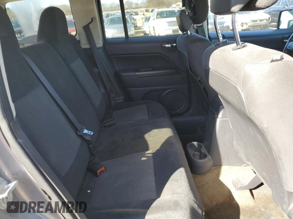 2017 Jeep Patriot Latitude with VIN 1C4NJPFB6HD184093, listed as a Copart auction lot 47581285 with 161,546 mi miles and Salvage Title. Bid and sale history available at DreamBid. Image 12.