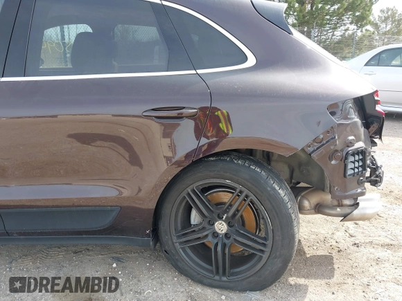 2016 Porsche Macan S with VIN WP1AB2A57GLB53955, listed as a IAAI auction lot 42150941 with 82,613 mi miles and . Bid and sale history available at DreamBid. Image 20.