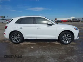 2022 Audi Q5 S line Premium Plus with VIN WA1EAAFY7N2092557, listed as a IAAI auction lot 41596625 with 50,217 mi miles. Bid and sale history available at carsss.com. Image 13.