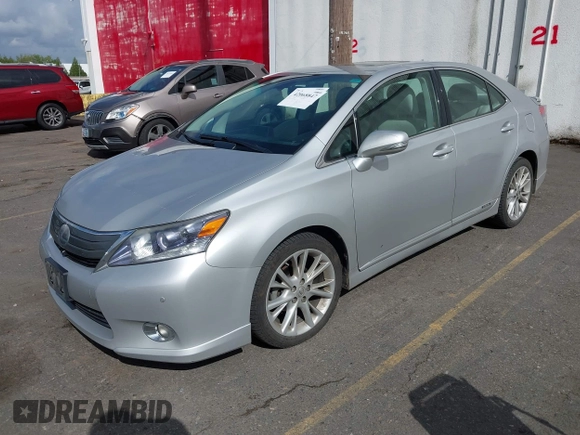 2010 Lexus HS 250h with VIN JTHBB1BA7A2007191, listed as a IAAI auction lot 42068847 with 213,323 mi miles. Bid and sale history available at carsss.com. Image 18.