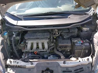 2013 Honda Fit Sport с VIN JHMGE8H6XDC022677, выставлен на аукционе IAAI как лот 41799038 с пробегом Не указан миль и . История ставок и продаж доступна на DreamBid. Изображение 10.