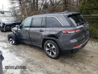2024 Jeep Grand Cherokee с VIN 1C4RJYB62R8611652, выставлен на аукционе Copart как лот 43877075 с пробегом 5 105 миль миль и Списание • Salvage title. История ставок и продаж доступна на DreamBid. Изображение 2.