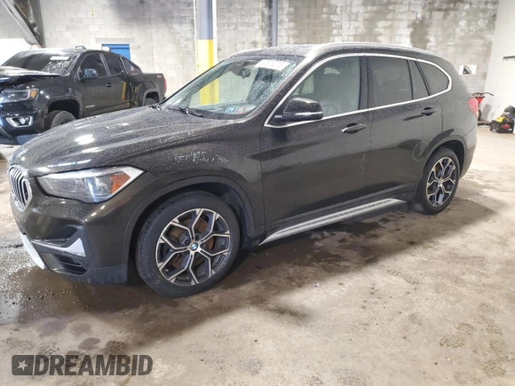 2020 BMW X1 xDrive28i с VIN WBXJG9C09L5P27471, выставлен на аукционе Copart как лот 56573215 с пробегом 56 594 миль миль и Списание • Salvage title. История ставок и продаж доступна на DreamBid. Изображение 1.