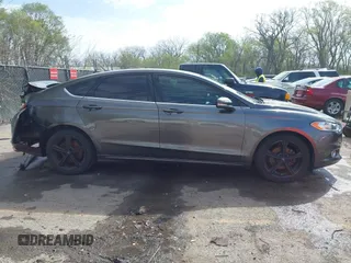 2016 Ford Fusion SE with VIN 3FA6P0H79GR143682, listed as a IAAI auction lot 41969950 with 138,083 mi miles and . Bid and sale history available at DreamBid. Image 14.