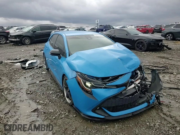 2019 Toyota Corolla Hatchback SE with VIN JTNK4RBE3K3003448, listed as a Copart auction lot 37805584 with 107,354 mi miles. Bid and sale history available at carsss.com. Image 11.