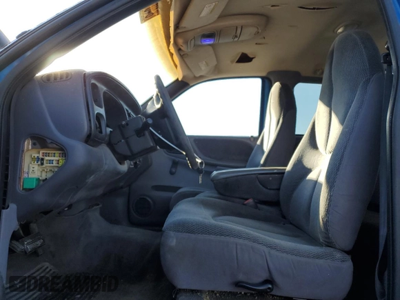 1999 Dodge Dakota SLT with VIN 1B7GL22X5XS321879, listed as a Copart auction lot 84015834 with 210,252 mi miles and Salvage Title. Bid and sale history available at carsss.com. Image 7.