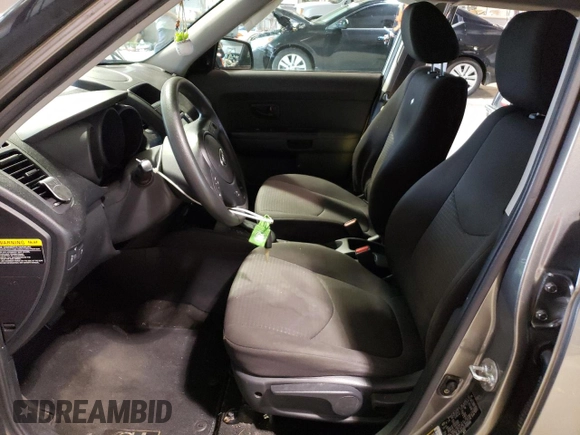2013 Kia Soul with VIN KNDJT2A52D7530890, listed as a Copart auction lot 41432265 with 108,218 mi miles and Non Repairable. Bid and sale history available at carsss.com. Image 7.