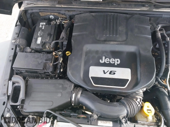 2017 Jeep Wrangler Unlimited Sport with VIN 1C4BJWDG1HL733474, listed as a IAAI auction lot 41395245 with 275,871 mi miles. Bid and sale history available at carsss.com. Image 18.
