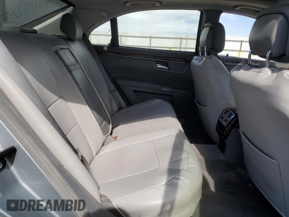 2007 Mercedes-Benz S 550 z VIN WDDNG71X27A108362, wystawiony jako Copart lot #58096325 z przebiegiem 224 874 mil mil oraz Szkoda całkowita • Salvage title. Historia ofert i sprzedaży dostępna na DreamBid. Obrazek 10.