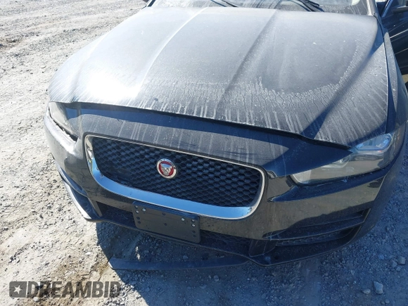 2017 Jaguar XE 20d with VIN SAJAR4BN0HCP11994, listed as a IAAI auction lot 41829349 with 47,321 mi miles. Bid and sale history available at carsss.com. Image 6.