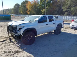 2023 Chevrolet Colorado 4WD Trail Boss with VIN 1GCPTEEK9P1245719, listed as a IAAI auction lot 40695339 with Not Provided miles. Bid and sale history available at carsss.com. Image 16.