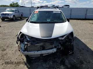 2018 Toyota RAV4 XLE with VIN 2T3RFREV1JW812970, listed as a Copart auction lot 51656915 with 77,892 mi miles and Salvage Title. Bid and sale history available at DreamBid. Image 5.