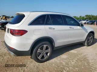 2021 Mercedes-Benz GLC 300 with VIN W1N0G8DB8MF940662, listed as a Copart auction lot 58817955 with 48,925 mi miles and Salvage title. Bid and sale history available at DreamBid. Image 3.
