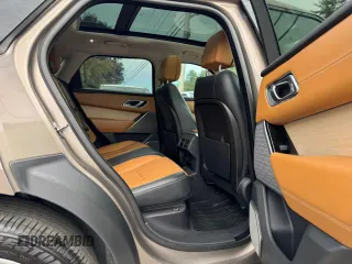2018 Land Rover Range Rover Velar with VIN SALYC2RV1JA702871, listed as a Copart auction lot 63204445 with 116,982 mi miles and Clean title. Bid and sale history available at DreamBid. Image 6.