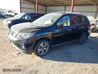 2018 Nissan Pathfinder SV with VIN 5N1DR2MM0JC648482, listed as a IAAI auction lot 41422433 with NaN miles. Bid and sale history available at carsss.com. Image 17.