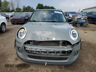 2021 MINI Hardtop 4 Door Oxford Edition with VIN WMWXU7C02M2N92256, listed as a Copart auction lot 62547725 with 175,453 mi miles and Clean title. Bid and sale history available at DreamBid. Image 5.
