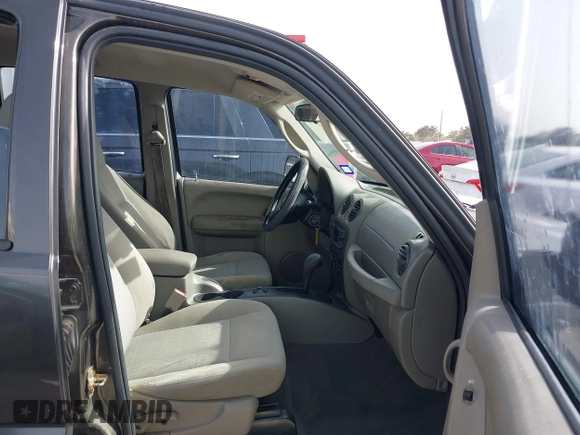 2005 Jeep Liberty Sport with VIN 1J4GK48K05W505248, listed as a IAAI auction lot 41753671 with 172,315 mi miles and . Bid and sale history available at DreamBid. Image 5.