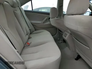 2008 Toyota Camry LE z VIN 4T4BE46K48R016122, wystawiony jako Copart lot #59758125 z przebiegiem 172 945 mil mil oraz Szkoda całkowita • Salvage title. Historia ofert i sprzedaży dostępna na DreamBid. Obrazek 10.