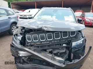 2022 Jeep Compass Latitude с VIN 3C4NJDBB3NT147304, выставлен на аукционе IAAI как лот 42420712 с пробегом 44 768 миль миль и . История ставок и продаж доступна на DreamBid. Изображение 6.