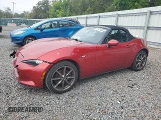 2017 Mazda MX-5 Miata Grand Touring z VIN JM1NDAD79H0121094, wystawiony jako Copart lot #51062665 z przebiegiem 34 405 mil mil oraz Szkoda całkowita • Salvage title. Historia ofert i sprzedaży dostępna na DreamBid. Obrazek 1.