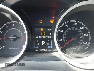 2015 Mitsubishi Lancer ES z VIN JA32U2FU8FU017468, wystawiony jako IAAI lot #42242669 z przebiegiem 135 928 mil mil oraz . Historia ofert i sprzedaży dostępna na DreamBid. Obrazek 7.