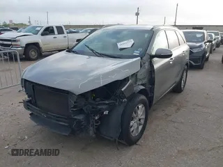 2016 Kia Sorento LX with VIN 5XYPG4A37GG020227, listed as a IAAI auction lot 41922573 with 265,155 mi miles. Bid and sale history available at carsss.com. Image 19.
