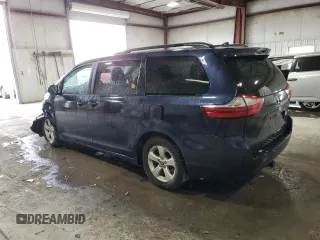 2018 Toyota Sienna LE Auto Access Seat with VIN 5TDKZ3DC9JS919210, listed as a Copart auction lot 51105765 with 100,160 mi miles and Salvage Title. Bid and sale history available at carsss.com. Image 2.