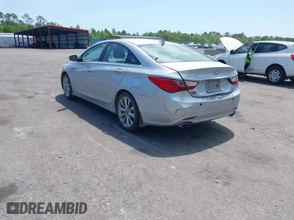 2012 Hyundai Sonata Limited with VIN 5NPEC4AB2CH481607, listed as a IAAI auction lot 42018911 with 170,865 mi miles and . Bid and sale history available at DreamBid. Image 3.