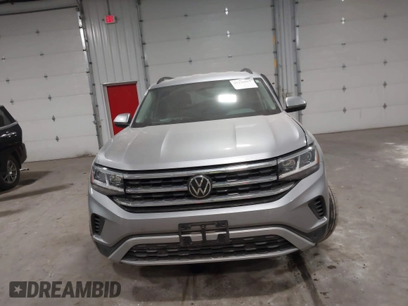 2023 Volkswagen Atlas SE с VIN 1V2HR2CA5PC516757, выставлен на аукционе IAAI как лот 41236062 с пробегом 23 485 миль миль и . История ставок и продаж доступна на DreamBid. Изображение 12.