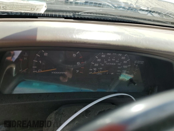 1997 Toyota 4Runner SR5 z VIN JT3HN86R2V0085668, wystawiony jako Copart lot #56460025 z przebiegiem 127 352 mil mil oraz Szkoda całkowita • Salvage title. Historia ofert i sprzedaży dostępna na DreamBid. Obrazek 9.