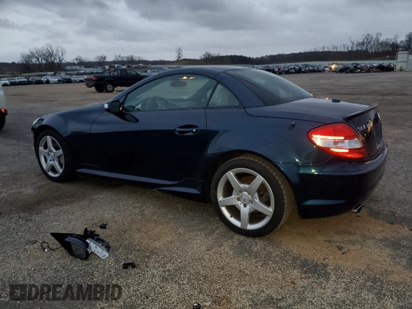 2007 Mercedes-Benz SLK 350 z VIN WDBWK56F17F166675, wystawiony jako Copart lot #81831044 z przebiegiem 73 953 mil mil oraz Czysty tytuł • Clean title. Historia ofert i sprzedaży dostępna na DreamBid. Obrazek 2.