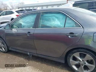 2014 Toyota Camry L with VIN 4T1BF1FK1EU370455, listed as a IAAI auction lot 41887561 with 203,798 mi miles. Bid and sale history available at carsss.com. Image 14.