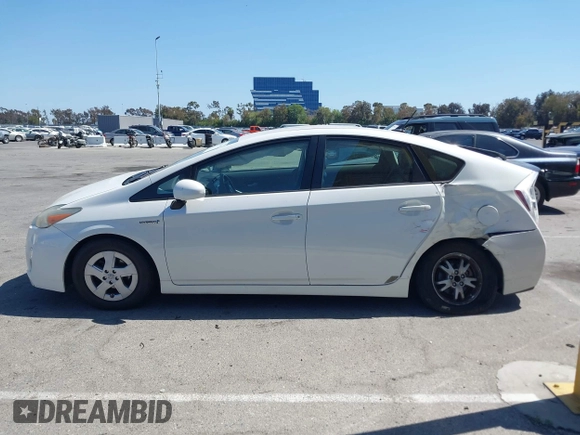 2010 Toyota Prius II z VIN JTDKN3DU8A0226619, wystawiony jako IAAI lot #42303693 z przebiegiem 123 068 mil mil oraz . Historia ofert i sprzedaży dostępna na DreamBid. Obrazek 14.