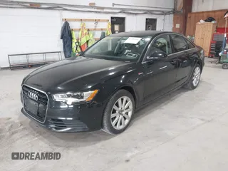 2013 Audi A6 Premium Plus z VIN WAUGGAFC1DN093411, wystawiony jako IAAI lot #42281491 z przebiegiem 138 135 mil mil oraz . Historia ofert i sprzedaży dostępna na DreamBid. Obrazek 2.