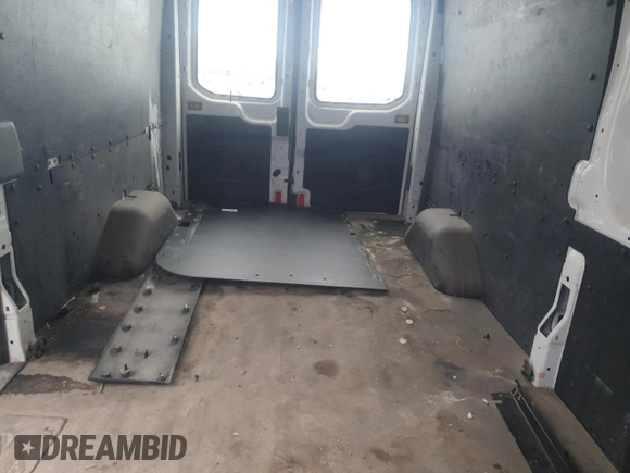 2020 Ford Transit Cargo with VIN 1FTBR2C85LKA31278, listed as a Copart auction lot 54400815 with 133,937 mi miles and Salvage title. Bid and sale history available at DreamBid. Image 10.