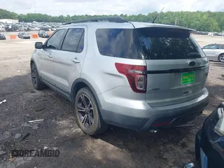 2014 Ford Explorer Sport with VIN 1FM5K8GT3EGA78264, listed as a IAAI auction lot 42532253 with 197,753 mi miles and . Bid and sale history available at DreamBid. Image 3.