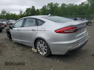 2019 Ford Fusion SE with VIN 3FA6P0LUXKR242582, listed as a Copart auction lot 55853165 with 110,138 mi miles and Clean Title. Bid and sale history available at DreamBid. Image 2.