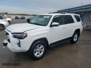 2023 Toyota 4Runner SR5 Premium with VIN JTENU5JR8P6140806, listed as a Copart auction lot 48909105 with 39,016 mi miles and Salvage Title. Bid and sale history available at carsss.com. Image 1.
