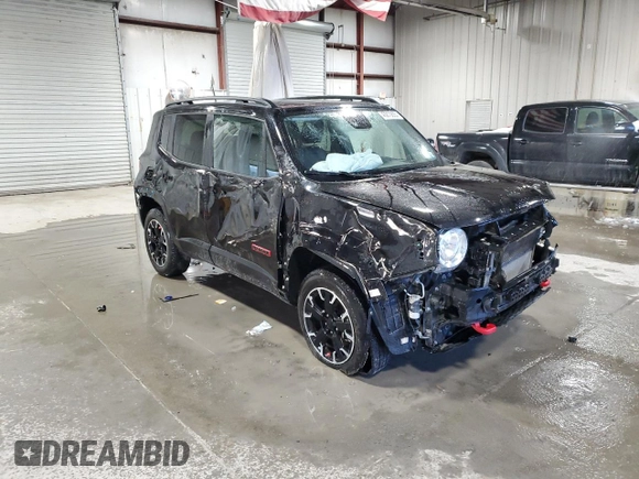 2023 Jeep Renegade Trailhawk with VIN ZACNJDC18PPP32439, listed as a Copart auction lot 43872655 with 21,440 mi miles and Salvage title. Bid and sale history available at DreamBid. Image 4.